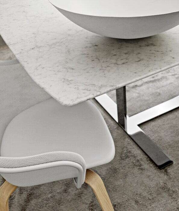 Eileen extendable dining shop table